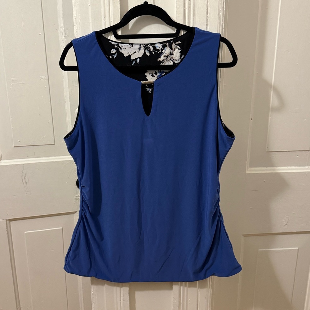 Beautiful Two-in-one Sleeveless Blouse NWT